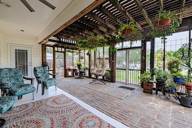 Rockport Country Club custom home offering exceptional space - photo 10