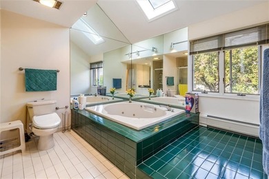 Richmondtown Luxury All-Brick Colonial Located in the - photo 26