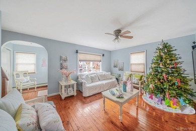 Charming two-story Cape featuring two bedrooms on the second - photo 6