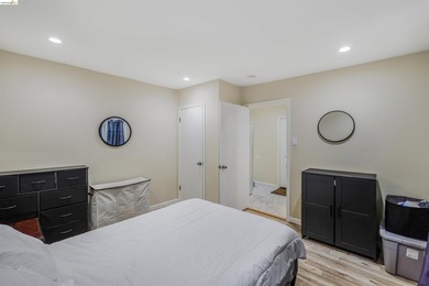 Welcome to 6007 San Pablo Avenue; a well-located 3-bedroom - photo 28