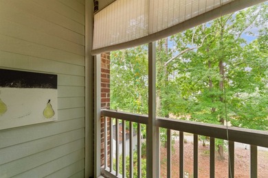 CHECK OUT THIS AMAZING UNIT on ARROWHEAD GOLF COURSE IN - photo 28