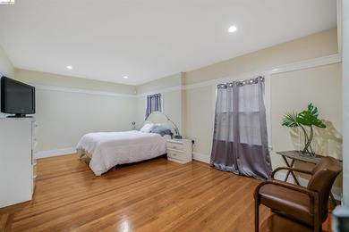 Welcome to 6007 San Pablo Avenue; a well-located 3-bedroom - photo 29