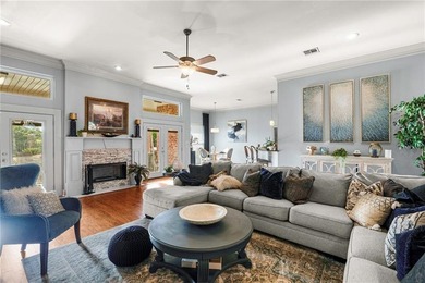 Luxury living in the gated golf course community of Masters - photo 10