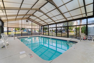 CHECK OUT THIS AMAZING UNIT on ARROWHEAD GOLF COURSE IN - photo 39