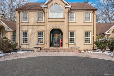 (private lake, pond, coastal) Home For Sale in Miller Place New York