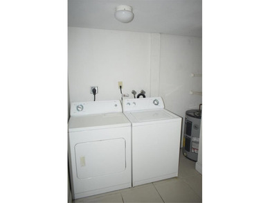 Prime location Real Estate in highly desirable Fontainebleau