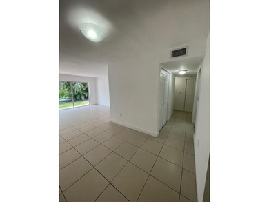 Prime location Real Estate in highly desirable Fontainebleau