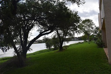 Prime location Real Estate in highly desirable Fontainebleau