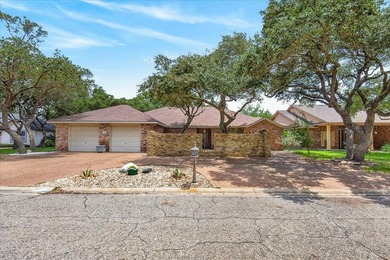 Beautifully remodeled home featuring a large living room and - photo 1