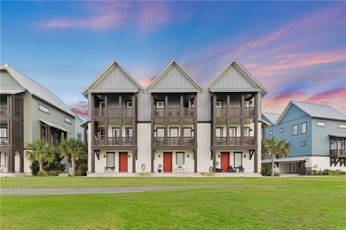 Welcome to Fairway Sunset, where luxury meets relaxation! - photo 1