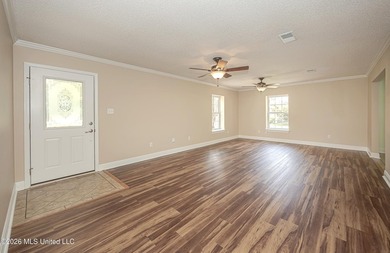 Move right in and start enjoying all that Ocean Springs has to - photo 7