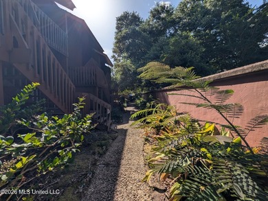 Great Getaway or Perfect for Maintenance-Free Living! Welcome to - photo 6