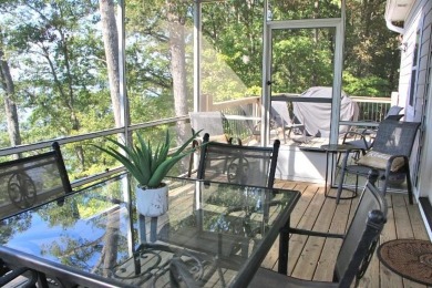 $29,900 HUGE PRICE DROP TO 610K! AMAZING YEAR-ROUND LAKE VIEWS! - photo 6