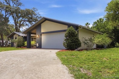 3BR/2BA POOL HOME ON CORNER LOT IN CYPRESS VILLAGE! Buy now! - photo 3