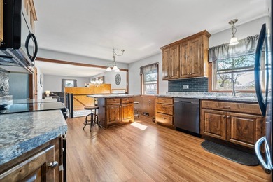 PRE-INSPECTED home- Enjoy the best of country living just 7 - photo 19