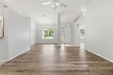 Very well-maintained 3-bed, 2-bath home in Sugarmill Woods - photo 9