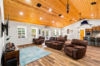 Home AND Shop AND Efficiency!! This custom-built - photo 6
