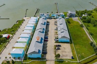 Enjoy the best of waterfront living at Gables of Copano Vista! - photo 6