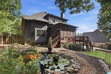 Rare floor plan w/ 2 BEDROOM on the MAIN level, FULLY - photo 1
