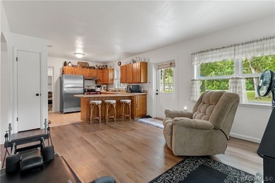 COMMERCIALLY ZONED and unlike anything else on the market, 9575 - photo 4