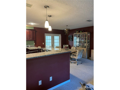 Crystal River Cutie! 2 BR/2 bath split floor plan with beautiful - photo 7