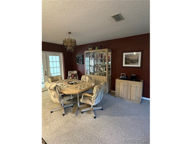 Crystal River Cutie! 2 BR/2 bath split floor plan with beautiful - photo 8
