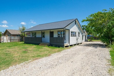 2 homes that have been remodeled in 2024 from the studs - photo 2