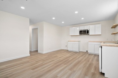 2 homes that have been remodeled in 2024 from the studs - photo 5