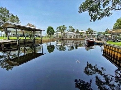 Fisherman's Paradise!!! Canal Front home with Sunset views in - photo 17