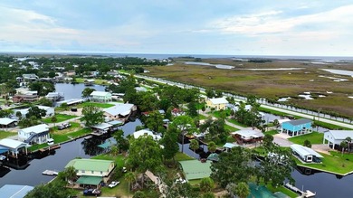 Fisherman's Paradise!!! Canal Front home with Sunset views in - photo 24
