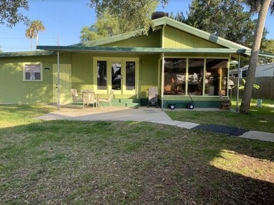 Fisherman's Paradise!!! Canal Front home with Sunset views in - photo 38