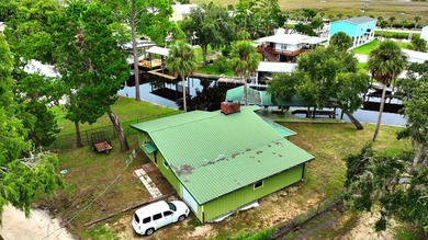 Fisherman's Paradise!!! Canal Front home with Sunset views in - photo 39