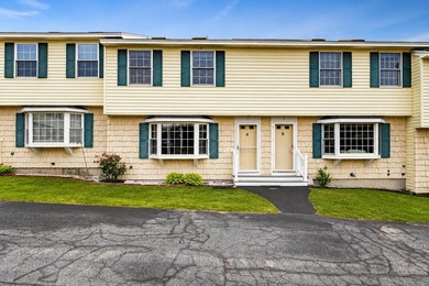 Welcome to easy, low-maintenance living in the heart of - photo 2