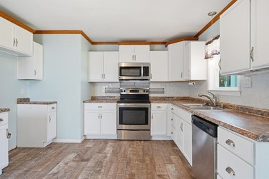 Welcome to 809 N Kossuth, a completely updated and remodeled 3 - photo 8
