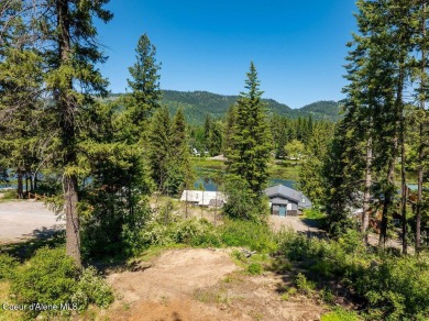 Lake Lot Sale Pending in Rathdrum, Idaho