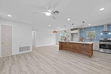 Coastal living, rebuilt with intentional design and quality - photo 4
