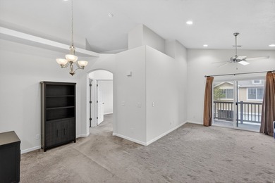 Townhome in a great Pleasant Grove location with some seriously - photo 8