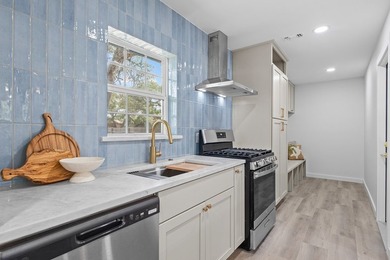 Coastal living, rebuilt with intentional design and quality - photo 9