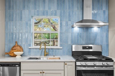 Coastal living, rebuilt with intentional design and quality - photo 10