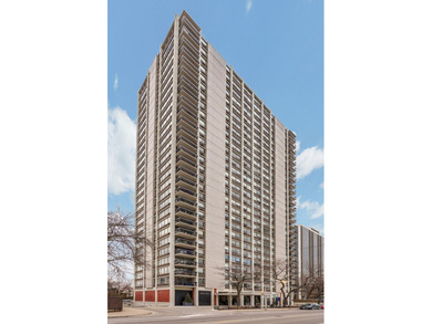 Lake Michigan - Cook County Condo For Sale in Chicago Illinois