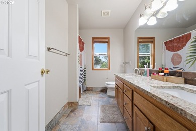 Welcome to this beautifully maintained, two-story traditional - photo 22