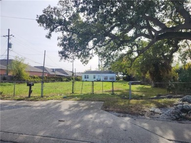 Lake Pontchartrain Lot For Sale in New Orleans Louisiana