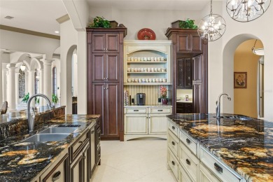 Presenting Sunset Isle: an iconic waterfront estate compound - photo 17