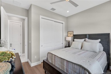 Absolutely stunning and impossible to replicate at this price! - photo 23