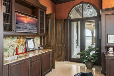 Presenting Sunset Isle: an iconic waterfront estate compound - photo 27