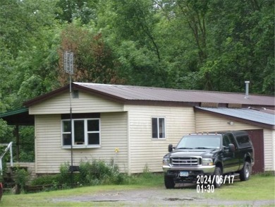 Knife Lake Home For Sale in Peace Twp Minnesota