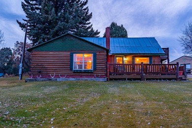 The Gates Ranch is a rare 744+/--acre legacy hunting and cattle - photo 2