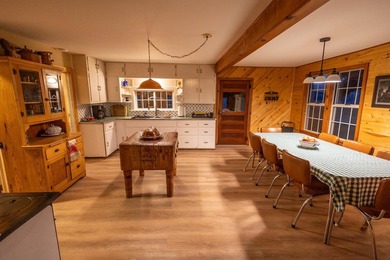 The Gates Ranch is a rare 744+/--acre legacy hunting and cattle - photo 4