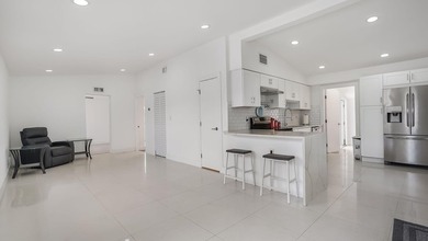 Beautifully Updated East Boca Home - No HOA! Welcome to this - photo 4