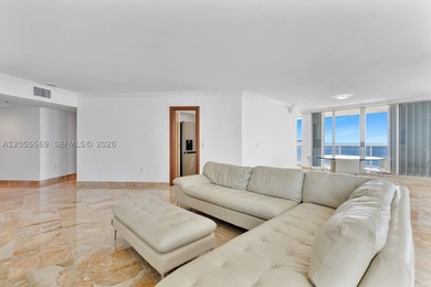MUST SELL! MOST DESIRABLE FLOOR PLAN/LINE IN THE BUILDING - photo 8